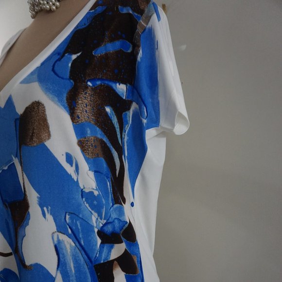 New Summer top - Picture 2 of 4